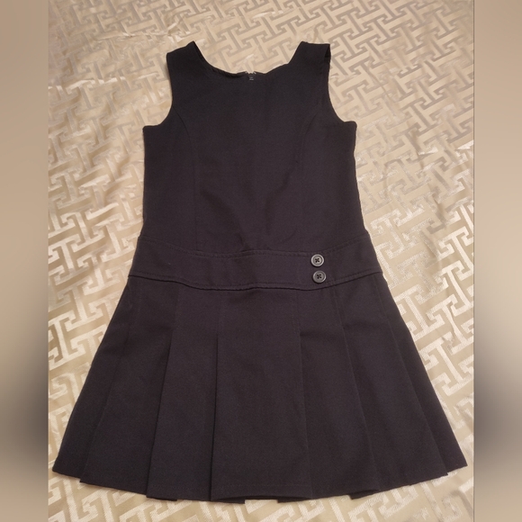 Girl's size 7/8 Navy Blue and white school uniform - Picture 10 of 12